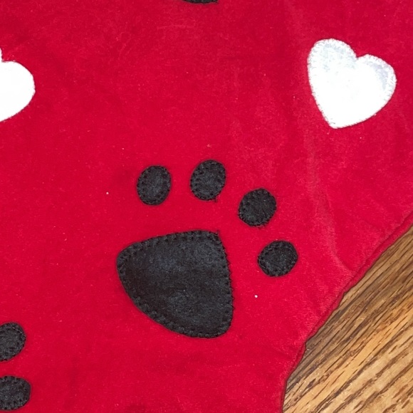 NEW BUNDLE 4 Pieces Paw print Christmas Holiday animal Cat...